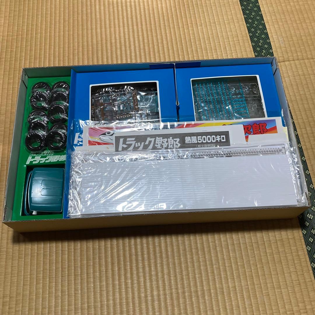 バンダイ　1/20 トラック野郎　熱風5000キロ　未組立