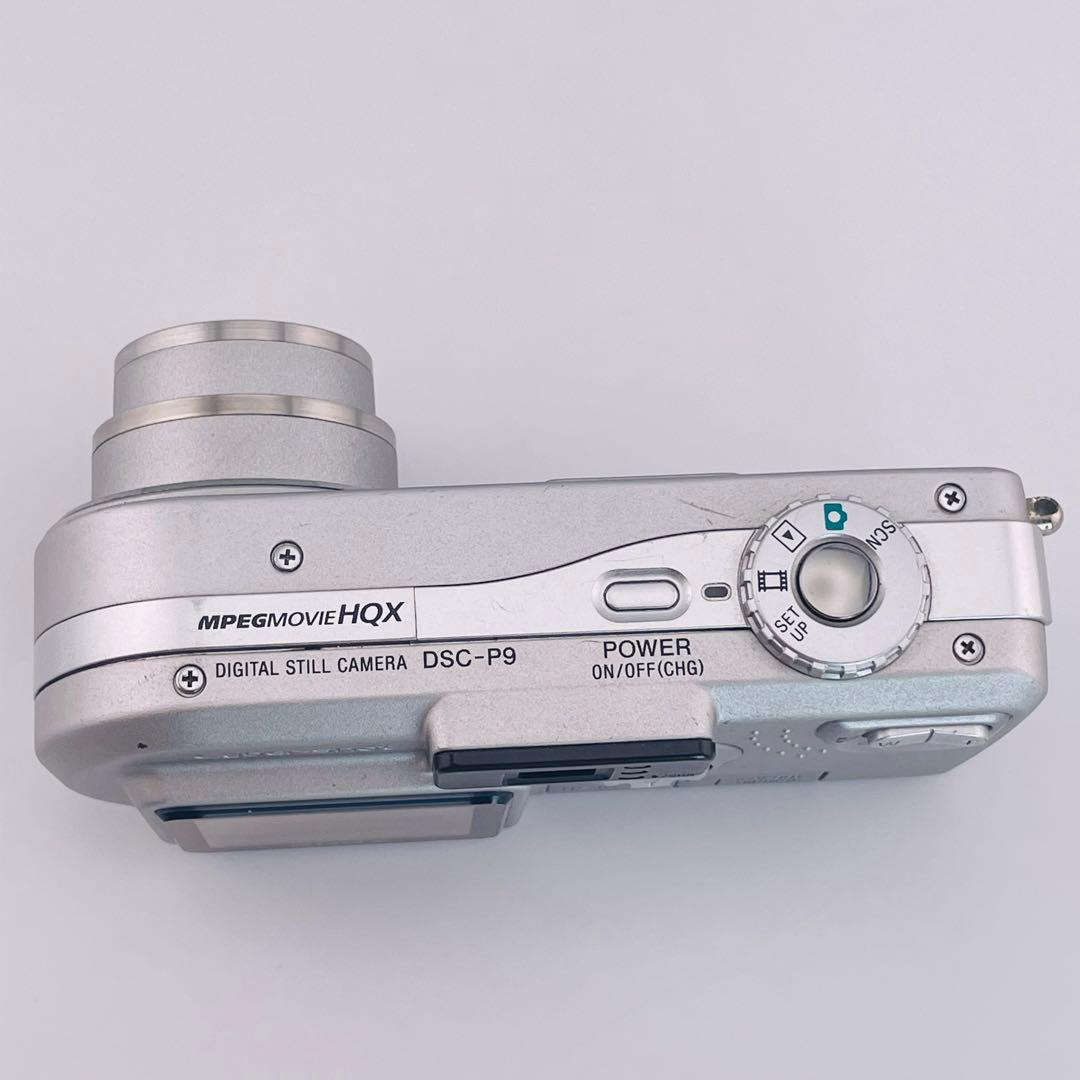 【希少　オールドデジカメ】SONY Cyber-shot DSC-P9