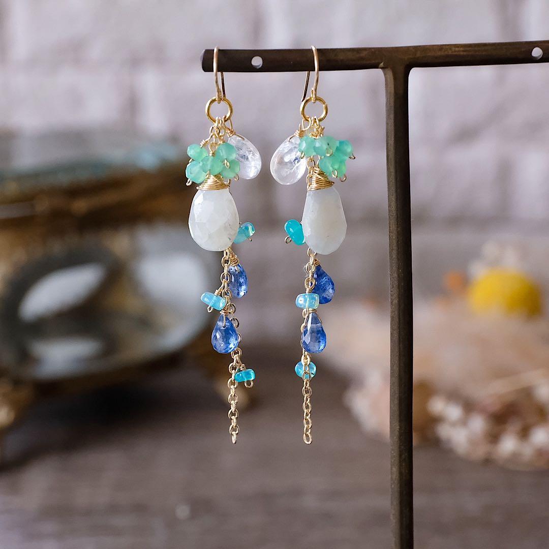 14kgf希少ライムグリーンサファイア・カイヤナイトドロップピアス/イヤリング