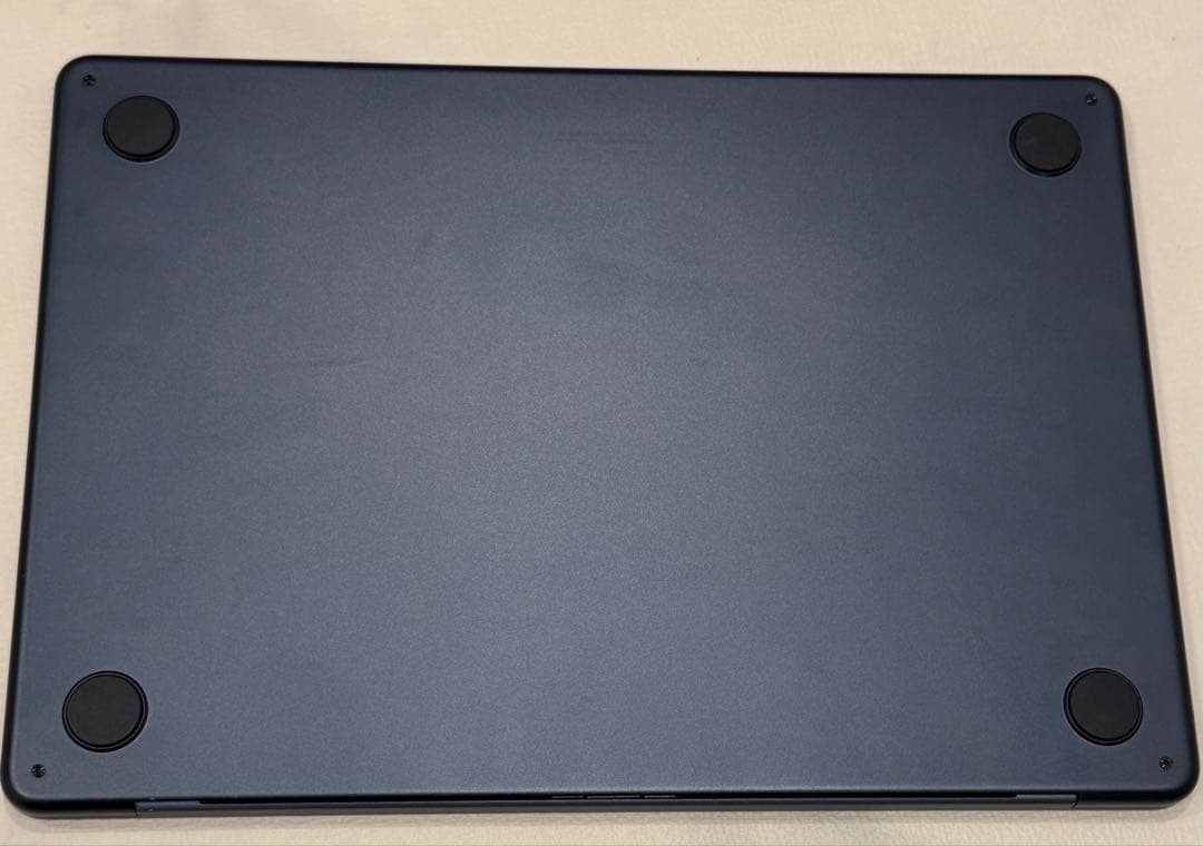 Macbook M2 Air 2022 ミッドナイト 8GB Apple