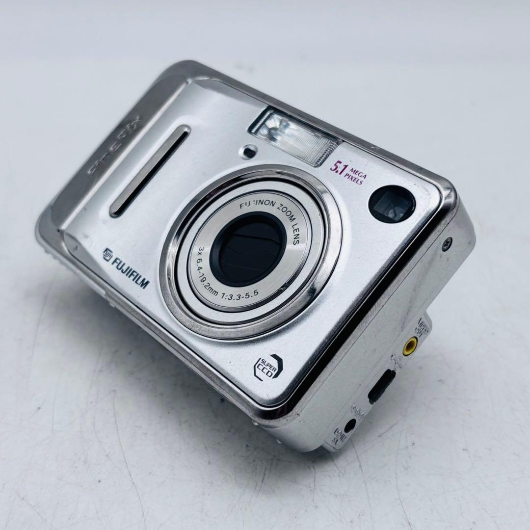 【動作確認済み】FUJIFILM FinePix A500 単三電池①