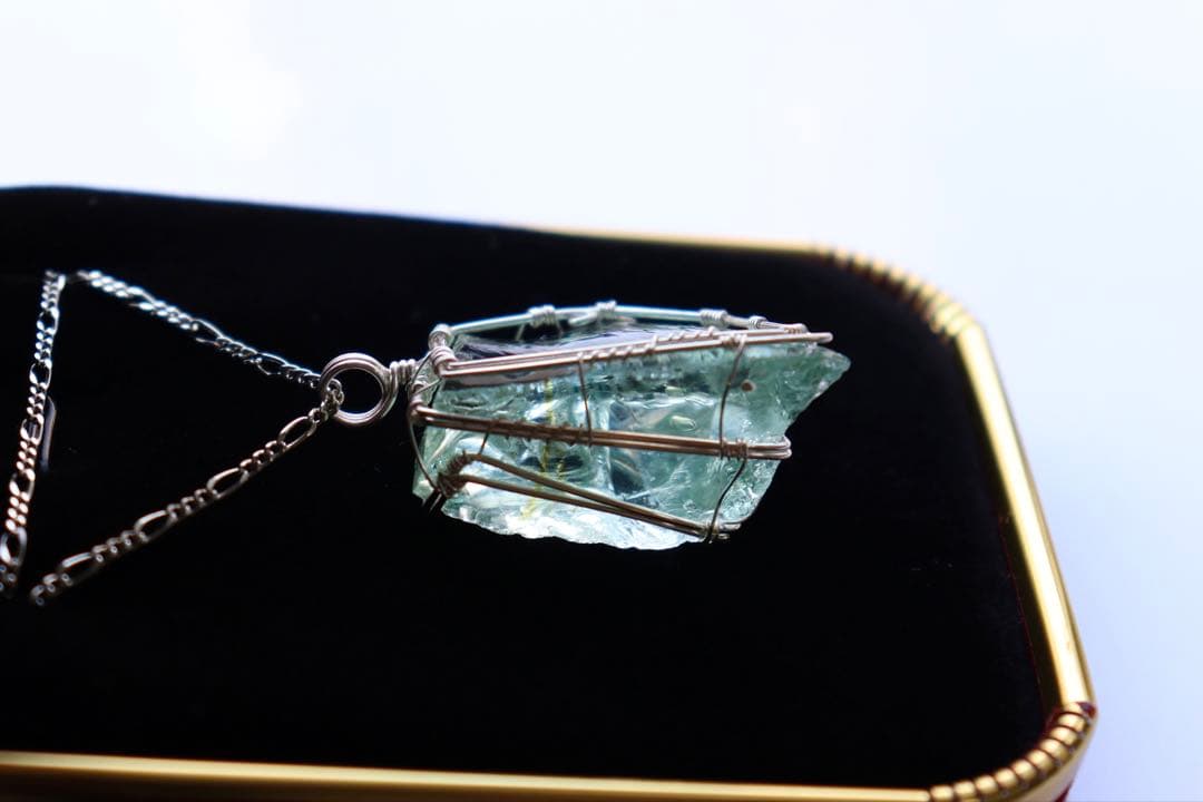 アンダラクリスタル︎︎⟡ワイヤージュエリーネックレス✧エターナルスプリングペンダント