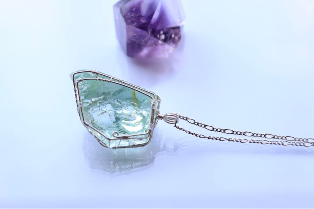 アンダラクリスタル︎︎⟡ワイヤージュエリーネックレス✧エターナルスプリングペンダント