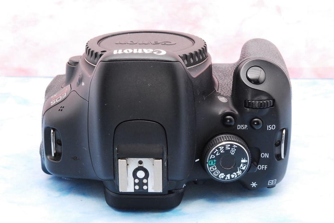 Canon Kiss X5★初心者向け★手ぶれ補正レンズ付★一眼レフカメラ