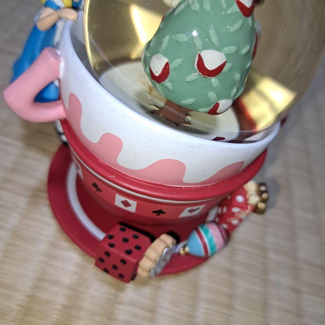 ディズニーストア 不思議の国のアリス スノーグローブ