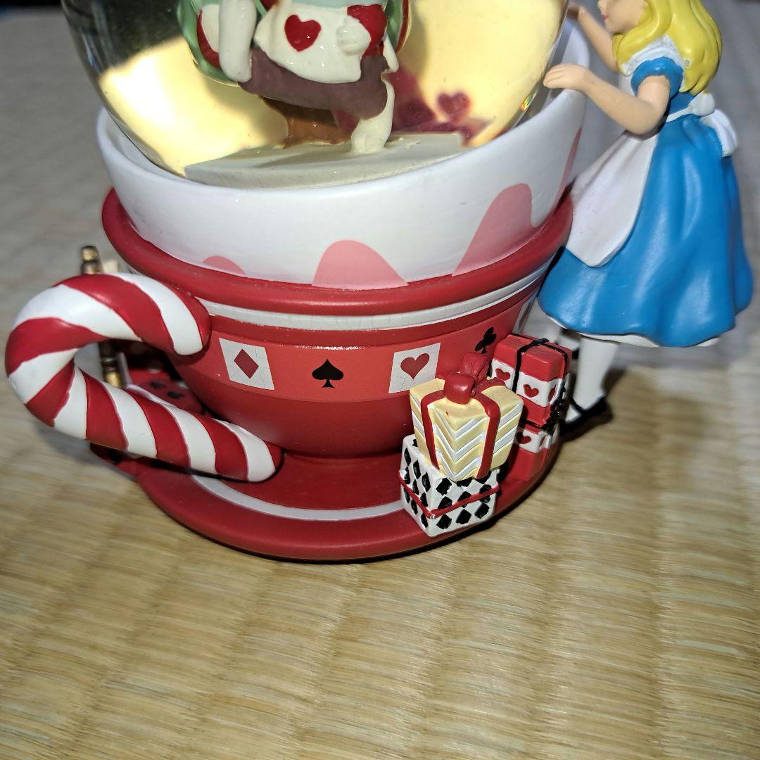 ディズニーストア 不思議の国のアリス スノーグローブ