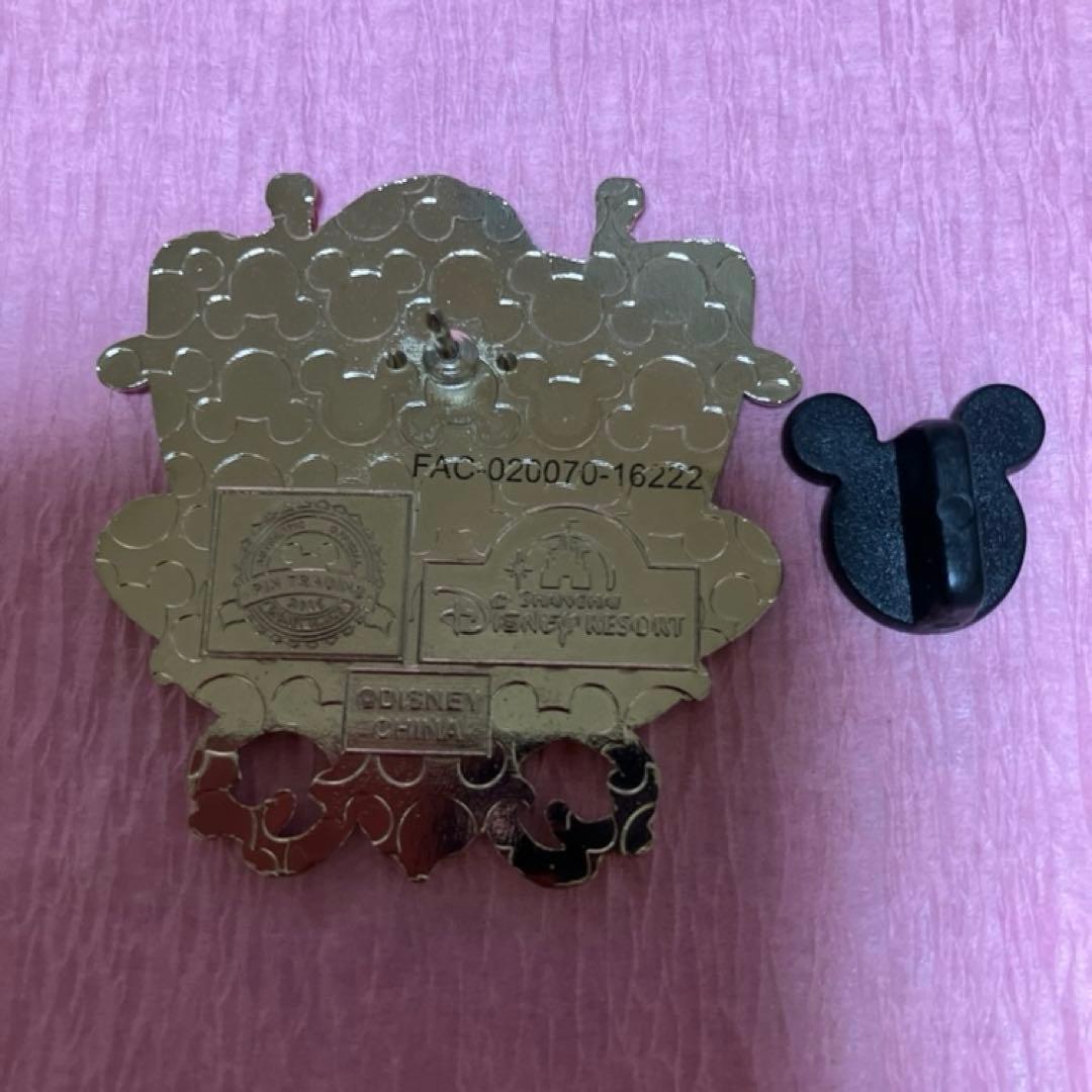 ディズニー　リトルマーメイド　アリエル　ピン　セット　セバスチャン　タッセル