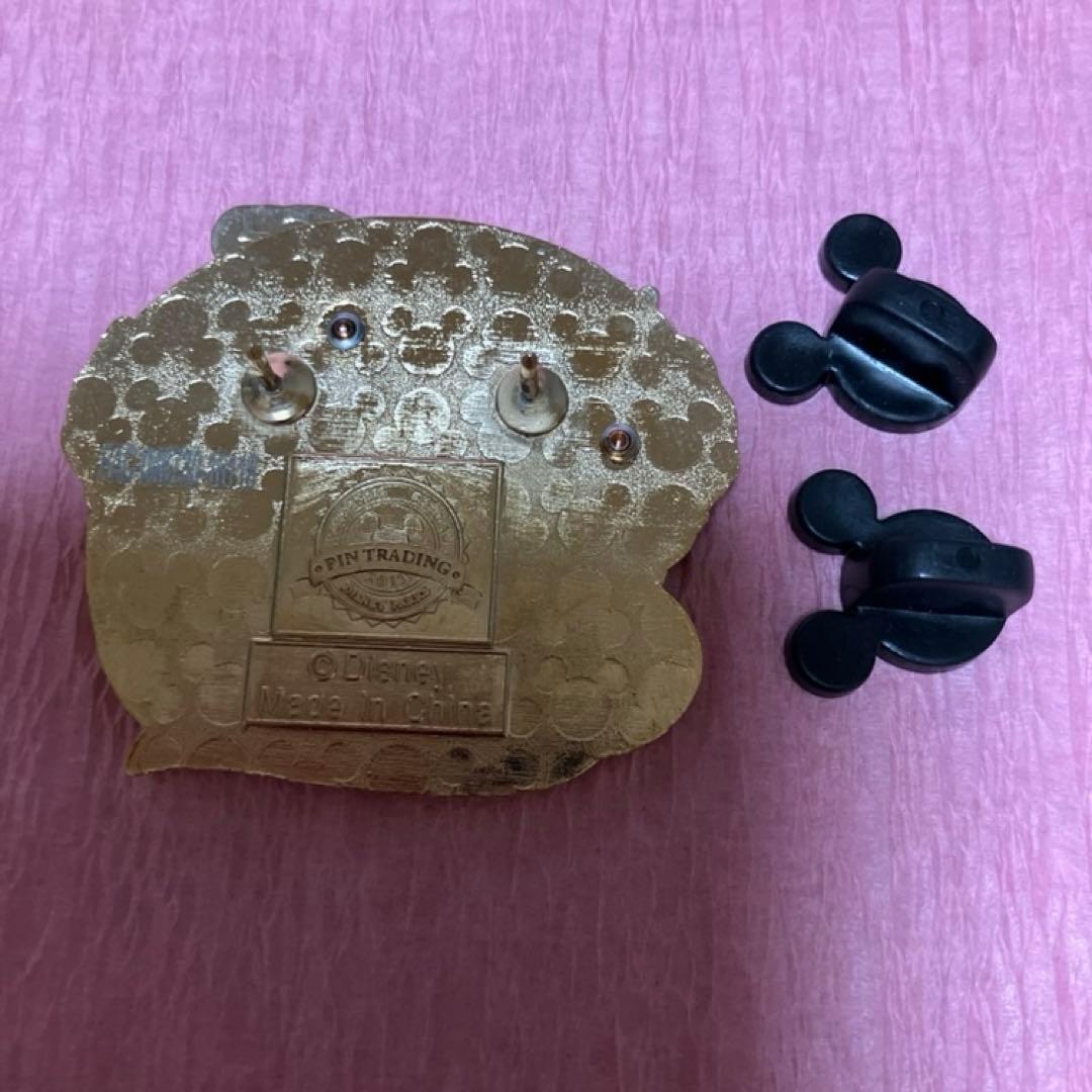 ディズニー　リトルマーメイド　アリエル　ピン　セット　セバスチャン　タッセル