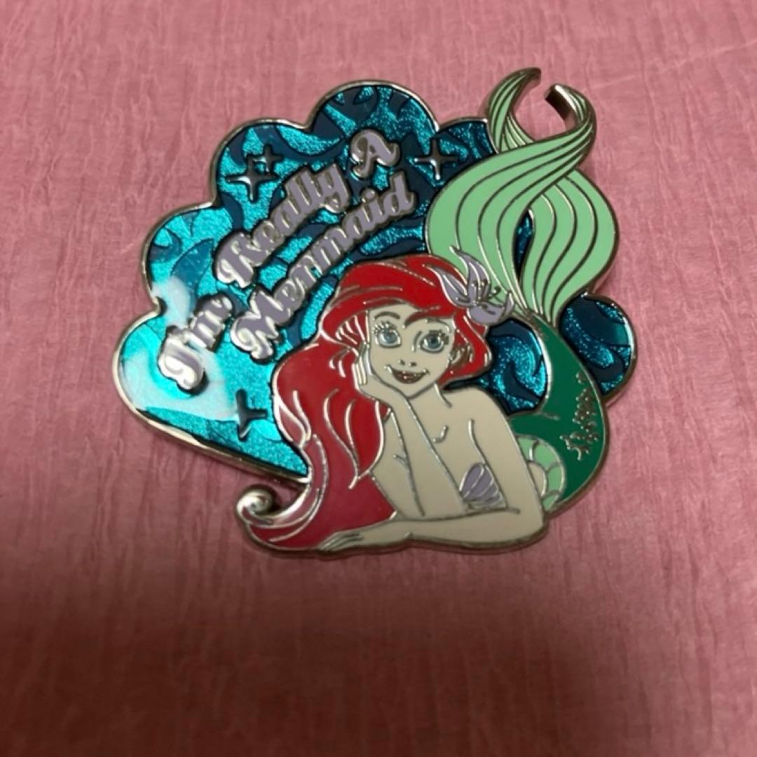 ディズニー　リトルマーメイド　アリエル　ピン　セット　セバスチャン　タッセル