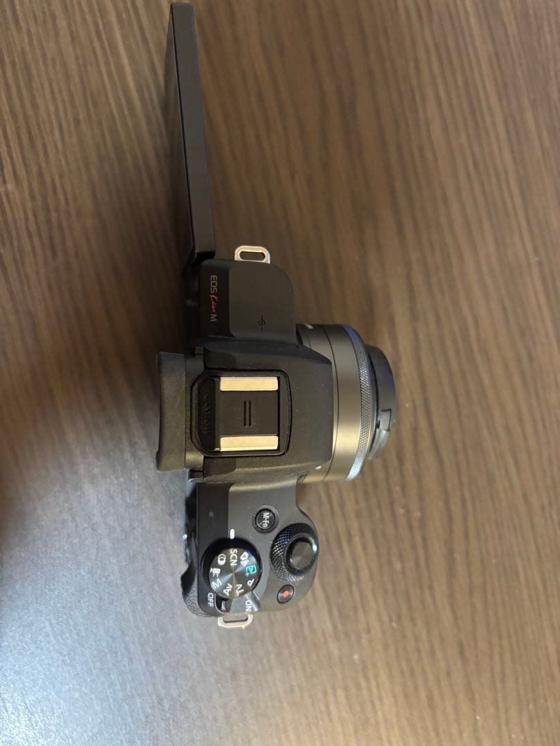 Canon／EOS Kiss M（ブラック）