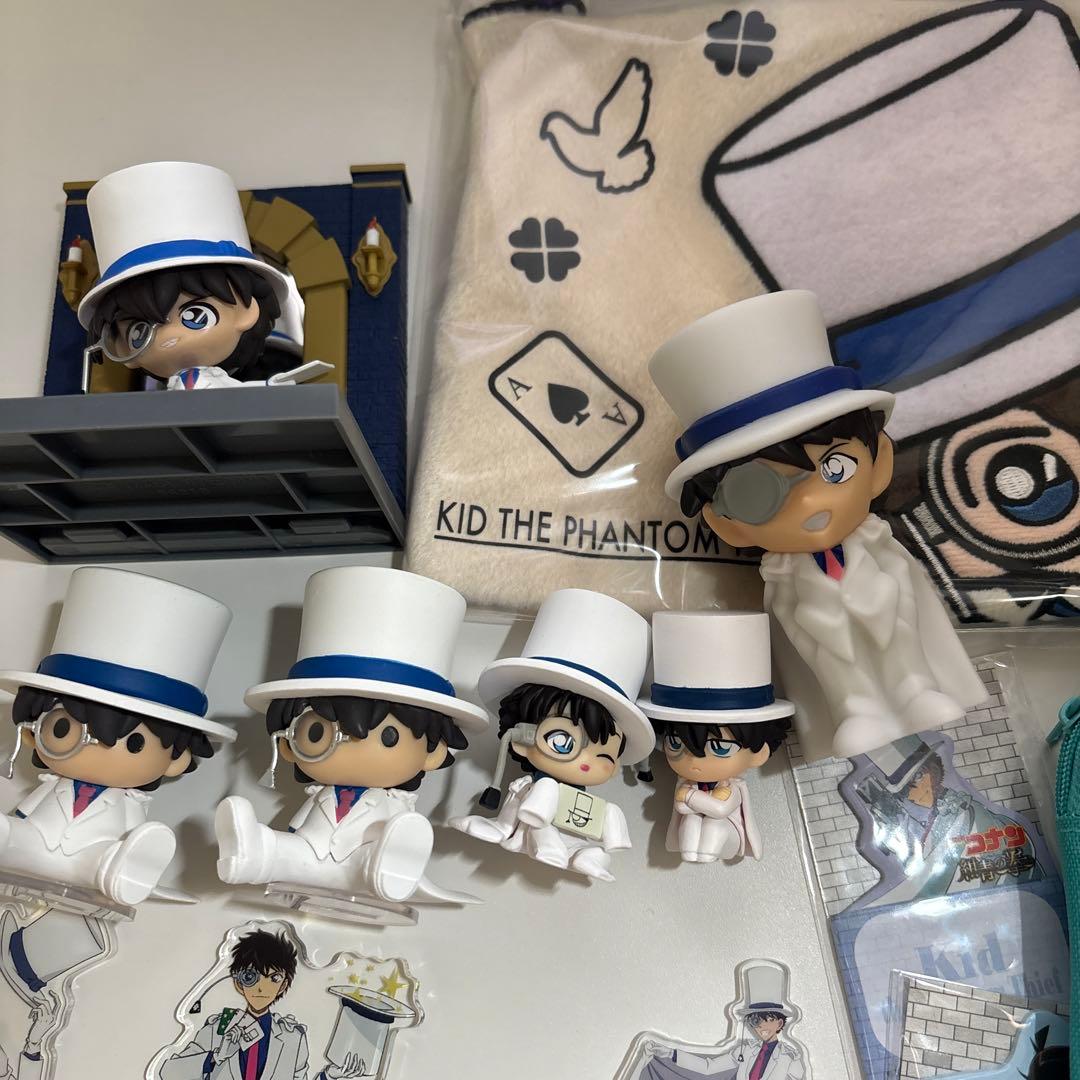 怪盗キッド ポーチ、フィギュア、アクスタなど15点セット