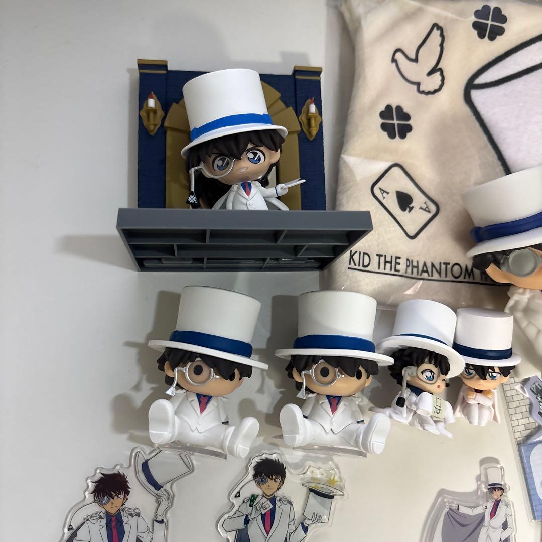 怪盗キッド ポーチ、フィギュア、アクスタなど15点セット