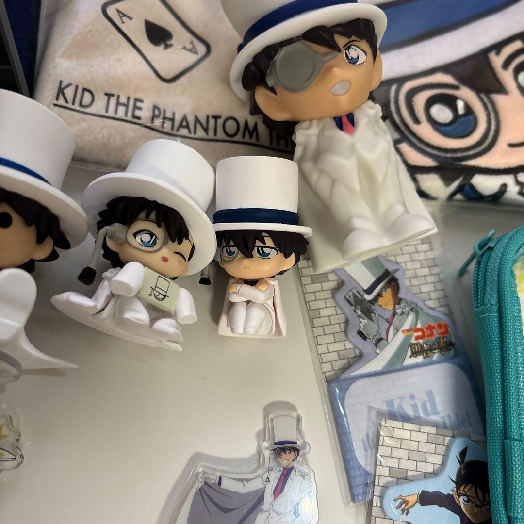 怪盗キッド ポーチ、フィギュア、アクスタなど15点セット