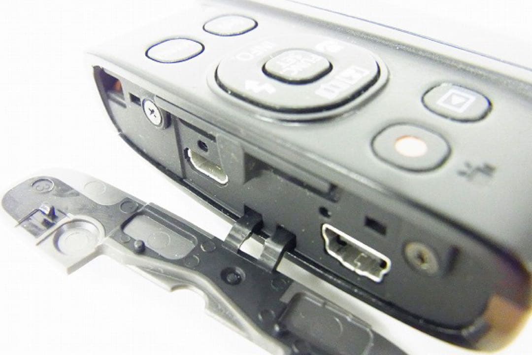 CANON キャノン IXY 650 コンパクトデジタルカメラ