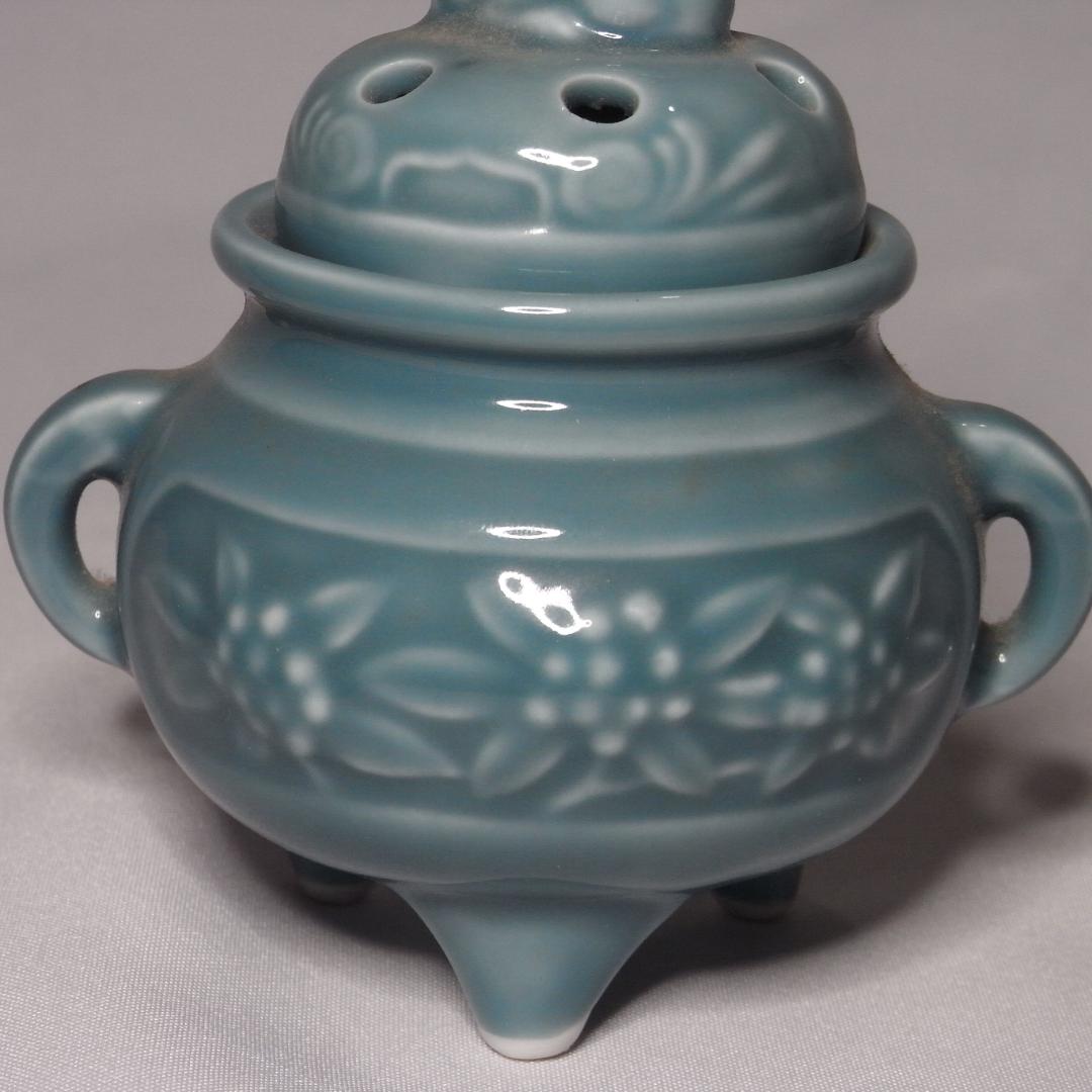 青磁風 小さな香炉 たった10cm！こんなに かわいくてりりしい