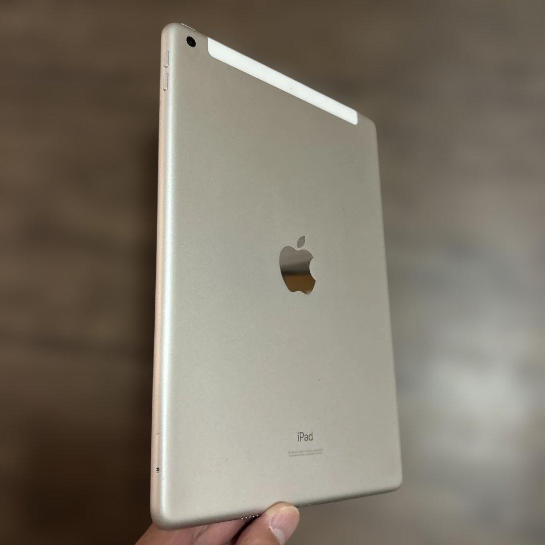 iPad 第7世代 32GB SIMロック解除済