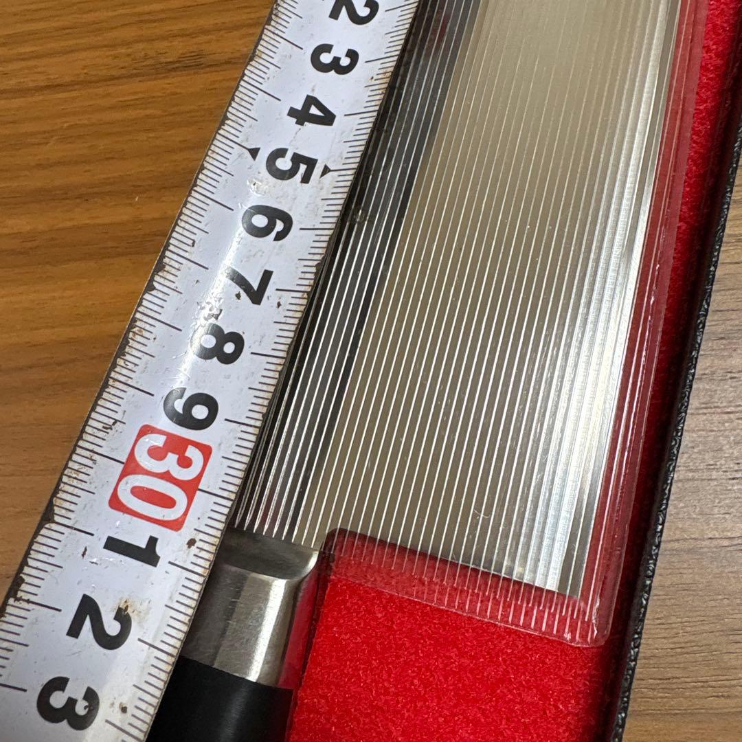 未使用品　INOX つば付き牛刀　300mm 實光