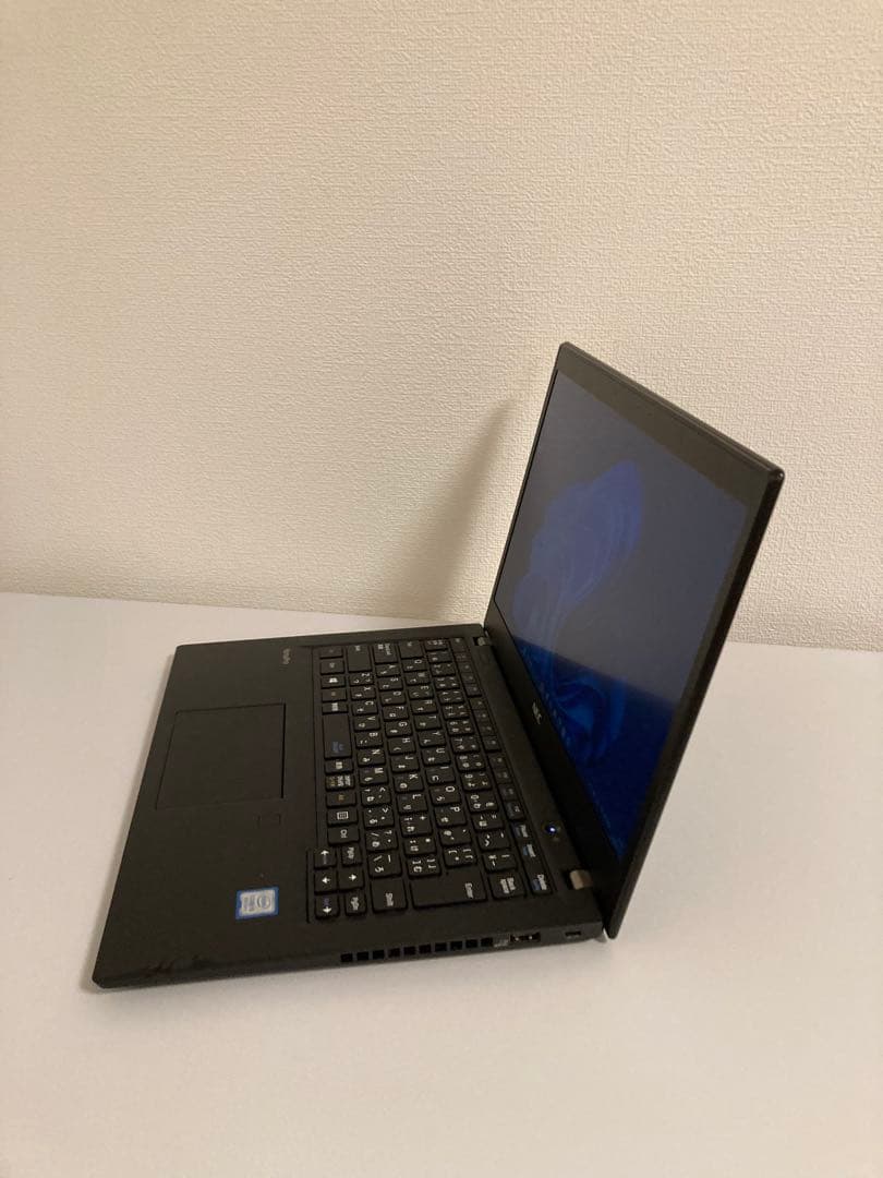 ノートパソコン　8世代　NEC 13.3型　i5 8GB 128GB