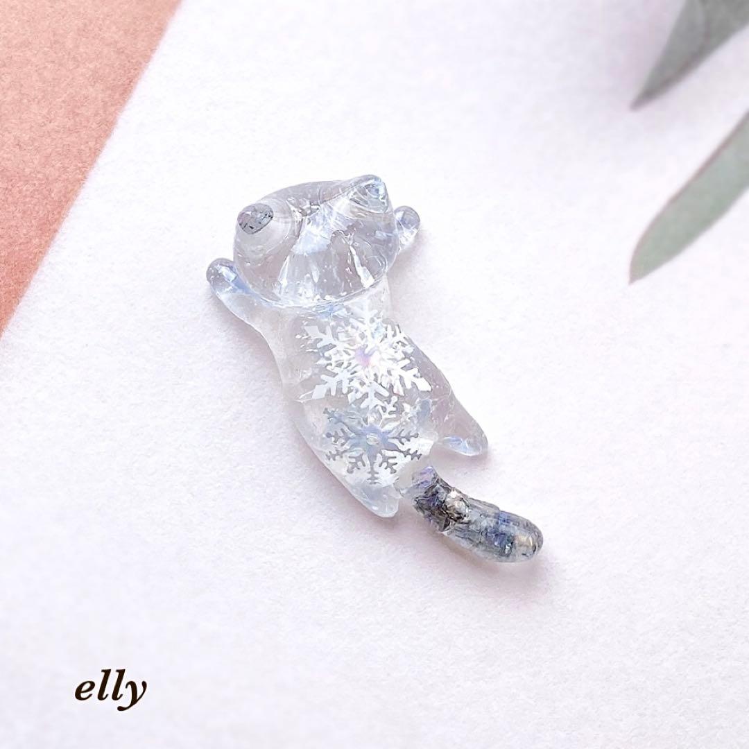 【hana様】天然石　琉球ガラス　菊　じゃれ猫　レジン　チャーム