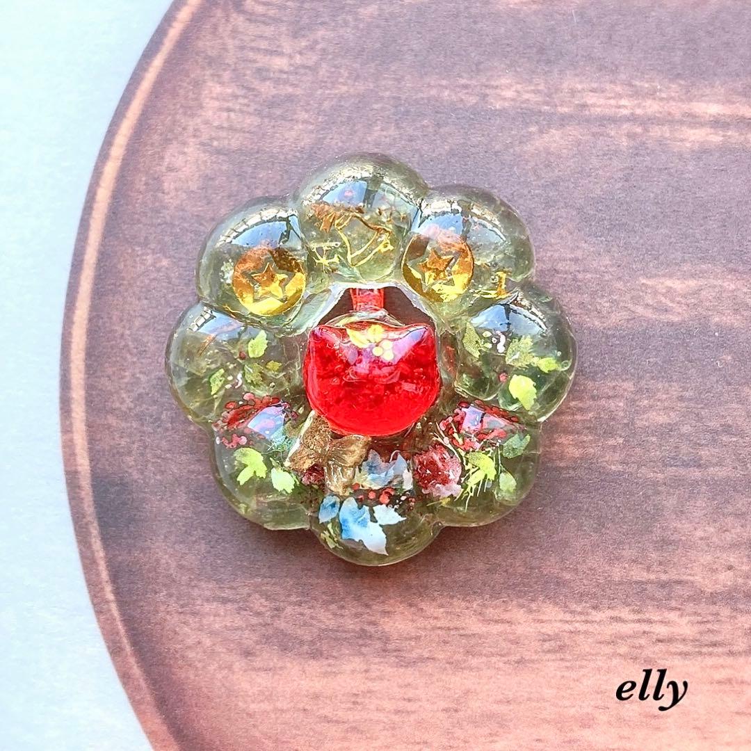 【hana様】天然石　琉球ガラス　菊　じゃれ猫　レジン　チャーム