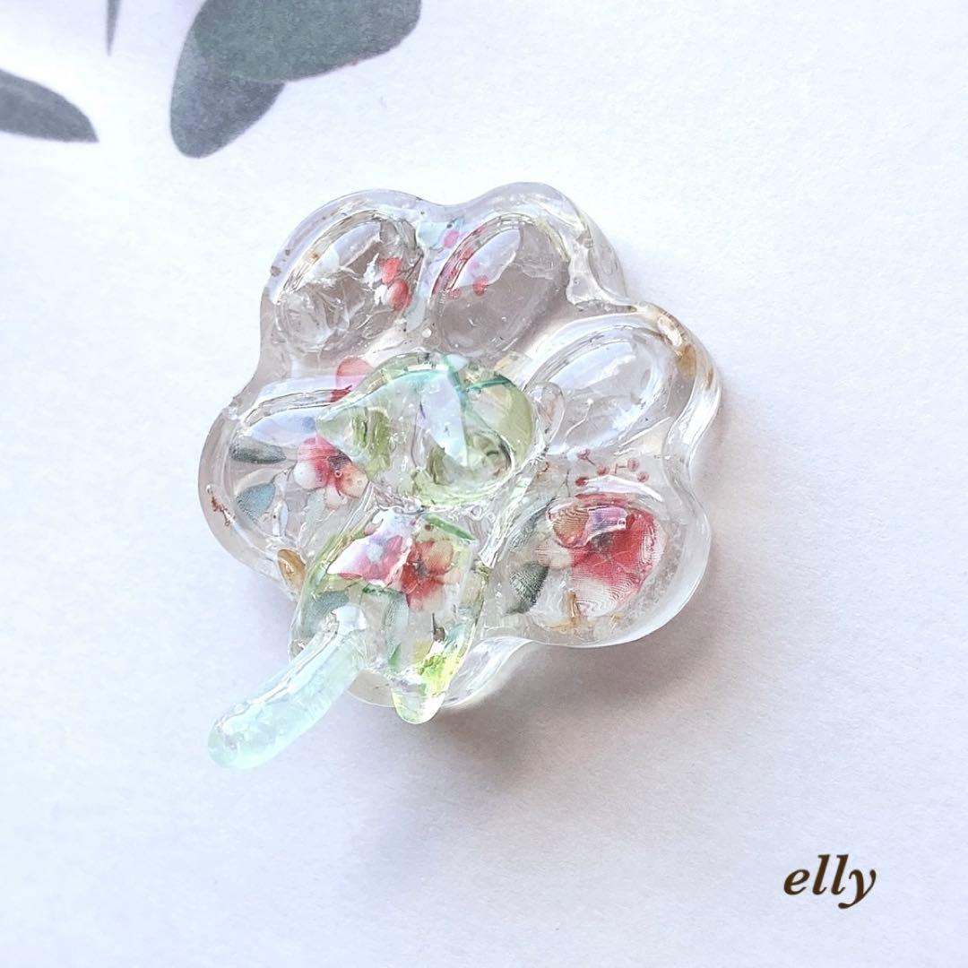 【hana様】天然石　琉球ガラス　菊　じゃれ猫　レジン　チャーム