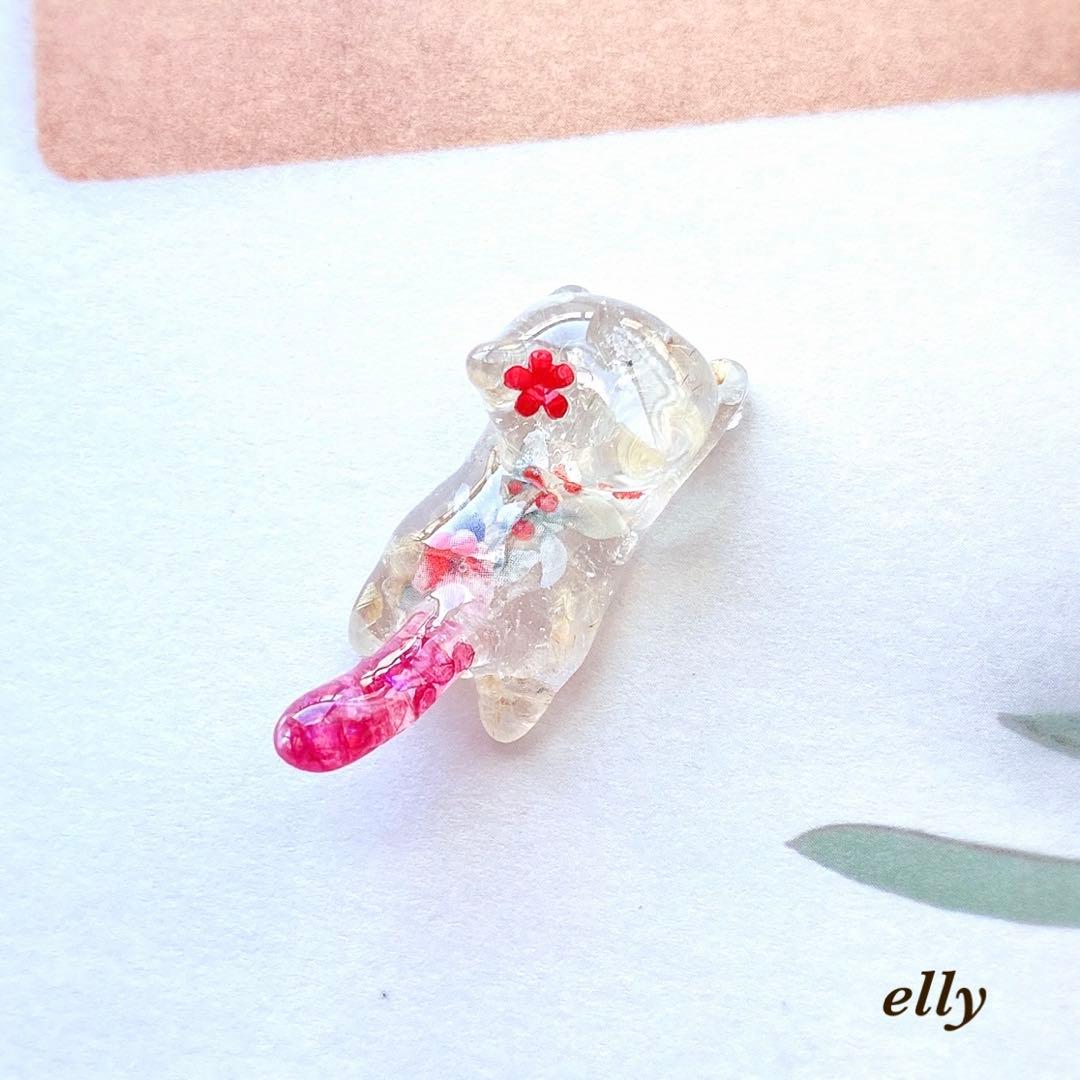 【hana様】天然石　琉球ガラス　菊　じゃれ猫　レジン　チャーム