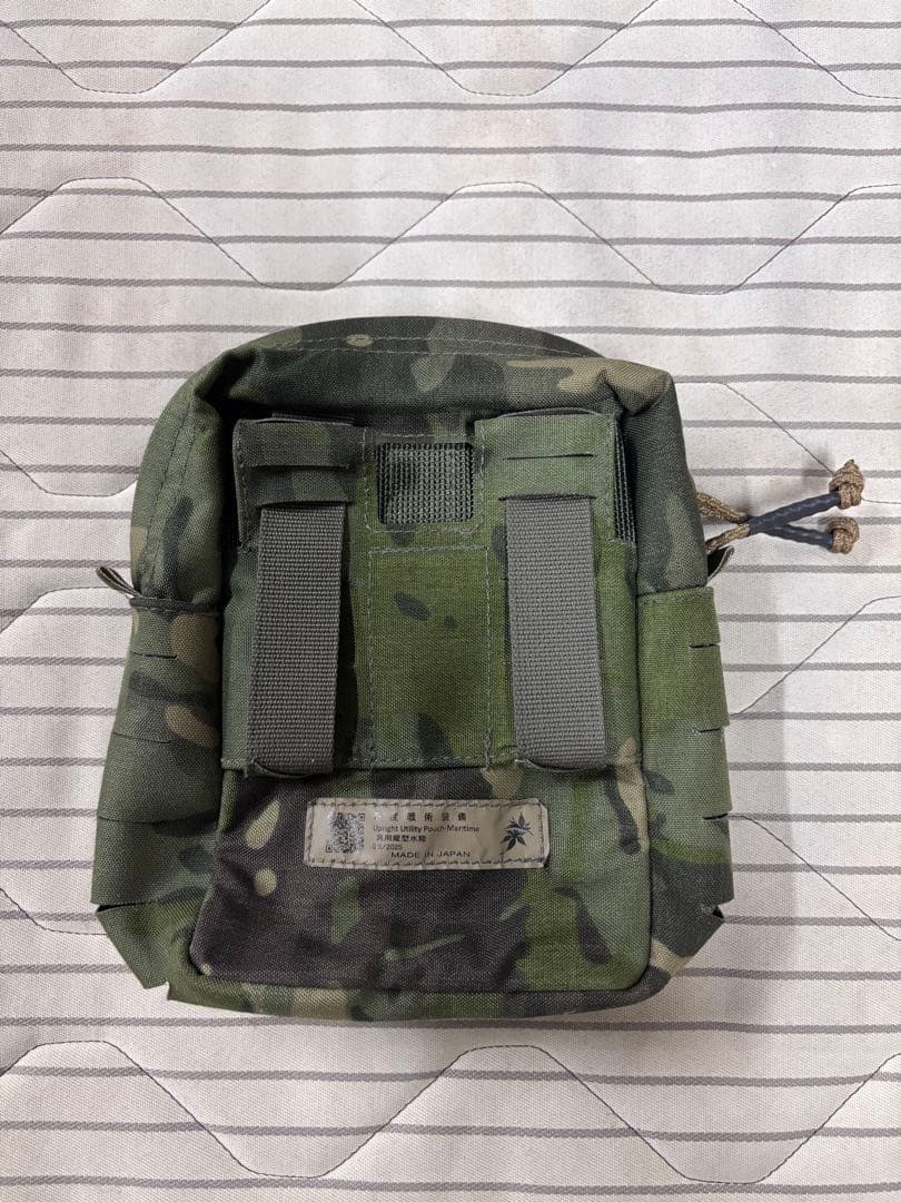 4d.t.g. 縦型汎用ポーチ マルチカムトロピック四度戦術