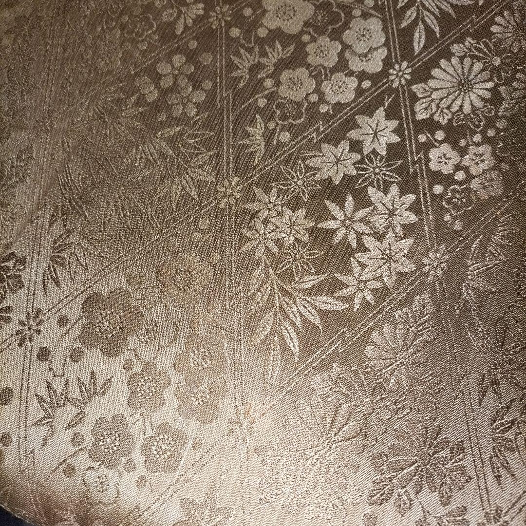 和柄 黄金色 座布団 5枚セット　ふかふか　気品溢れる　至福のひととき　高級感