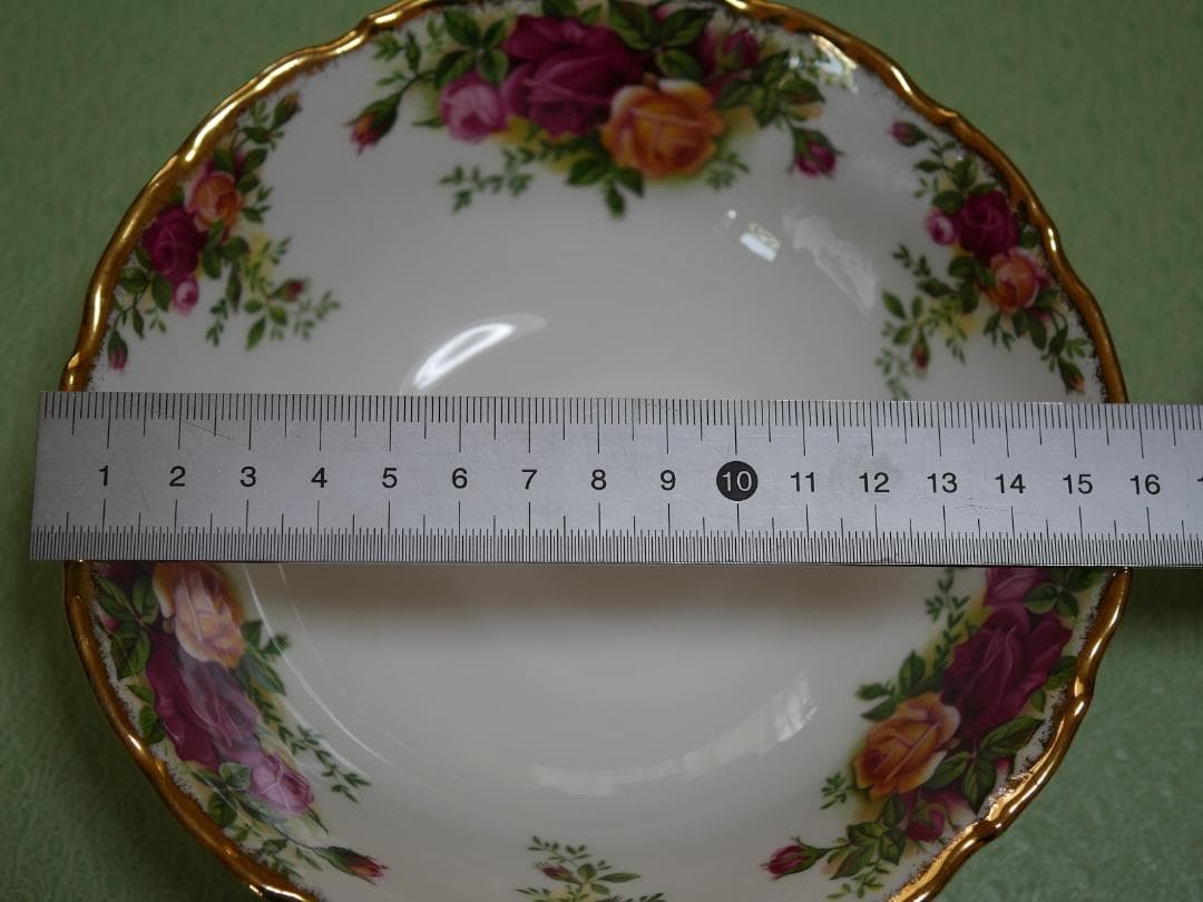 ロイヤルアルバート オールドカントリーローズ ７０年代 径１６センチボウル