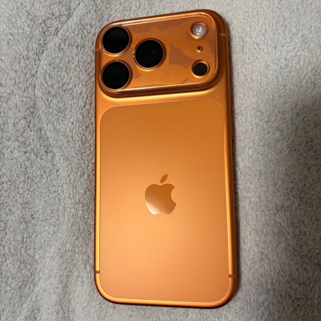 【超美品】iPhone17Pro 1TB コズミックオレンジ