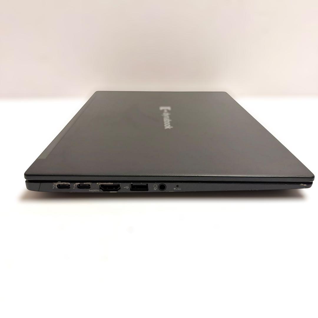 バッテリー最大容量92%！ 東芝 dynabook G83/HU 2022年製