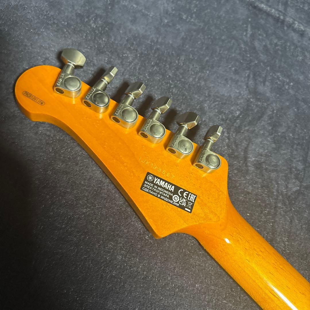 Yamaha PACIFICA 612 ヤマハ ギター アーム ソフトケース付き