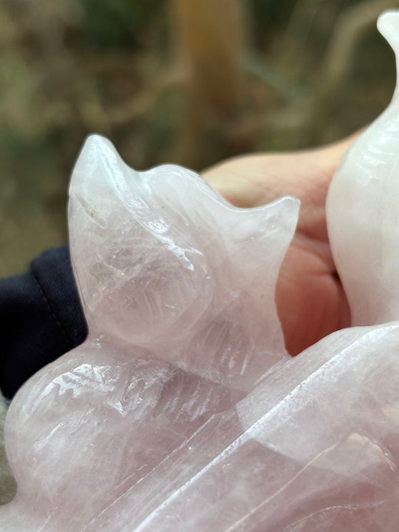 天然石 ローズクォーツ 九尾狐 九尾の狐 彫刻 置物 約1kg 風水 開運