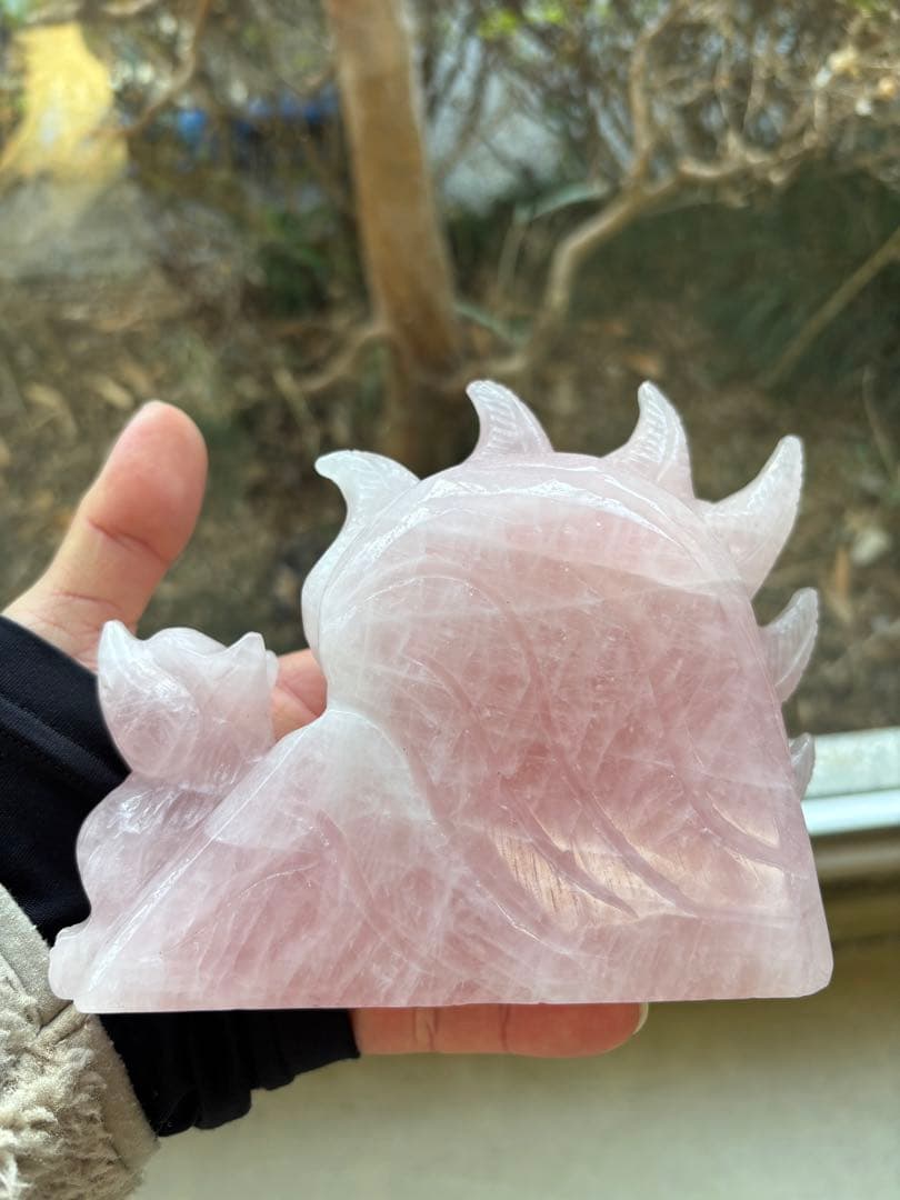 天然石 ローズクォーツ 九尾狐 九尾の狐 彫刻 置物 約1kg 風水 開運