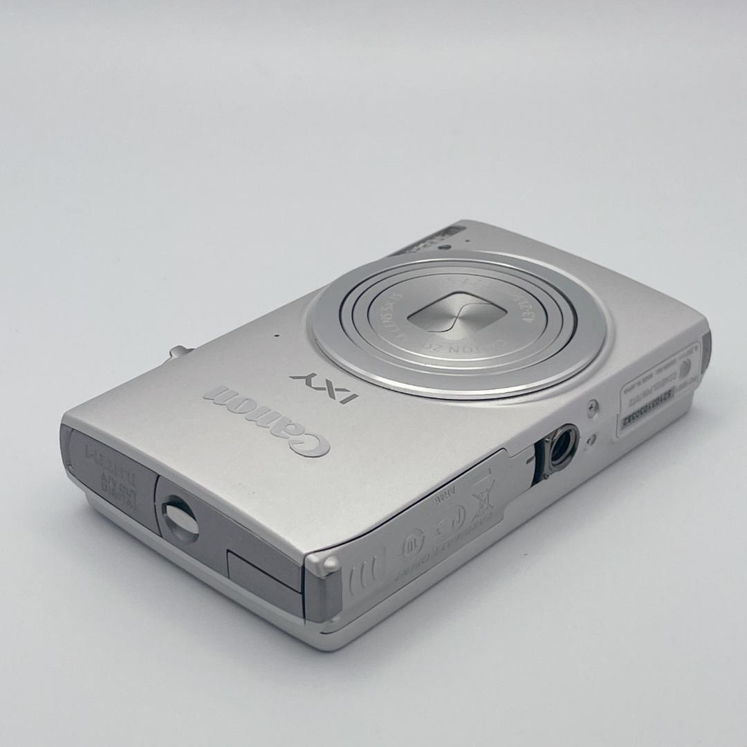 専用予約済み【ほぼ未使用】Canon IXY 430F デジタルカメラ シルバー