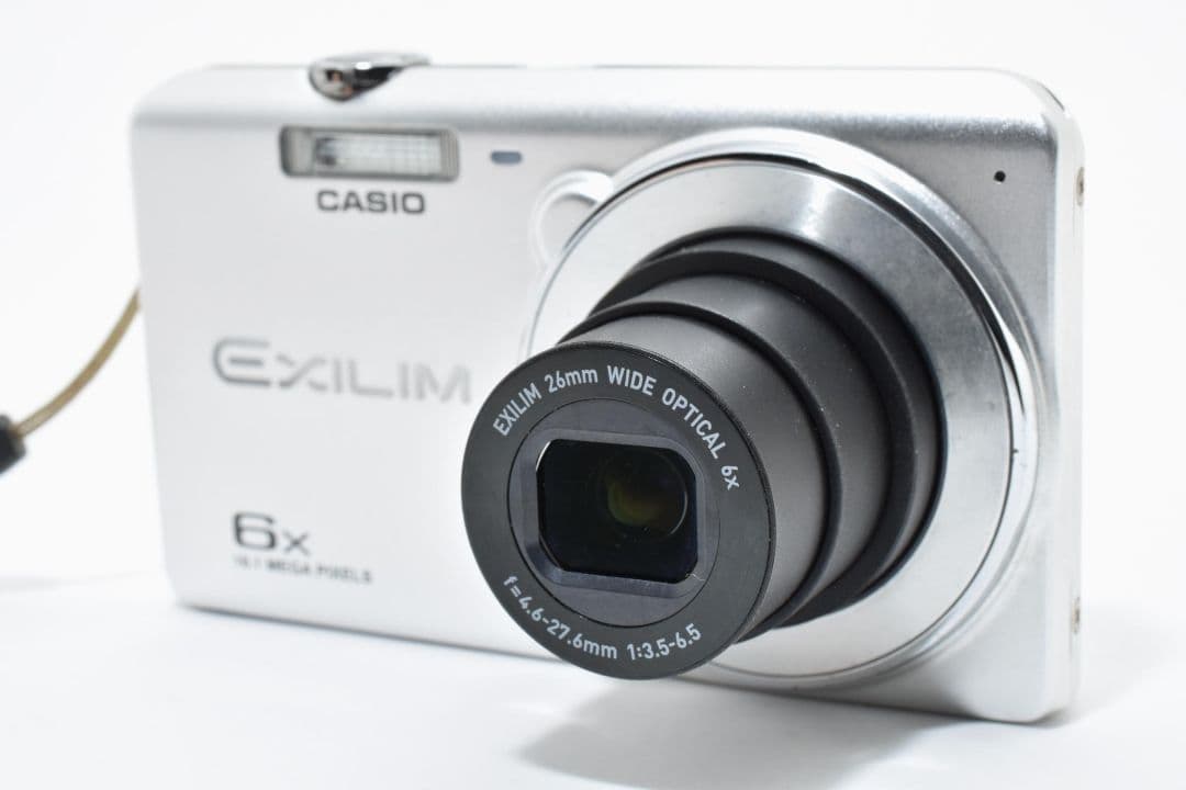 CASIO EXILIM EX-Z900 シルバー
