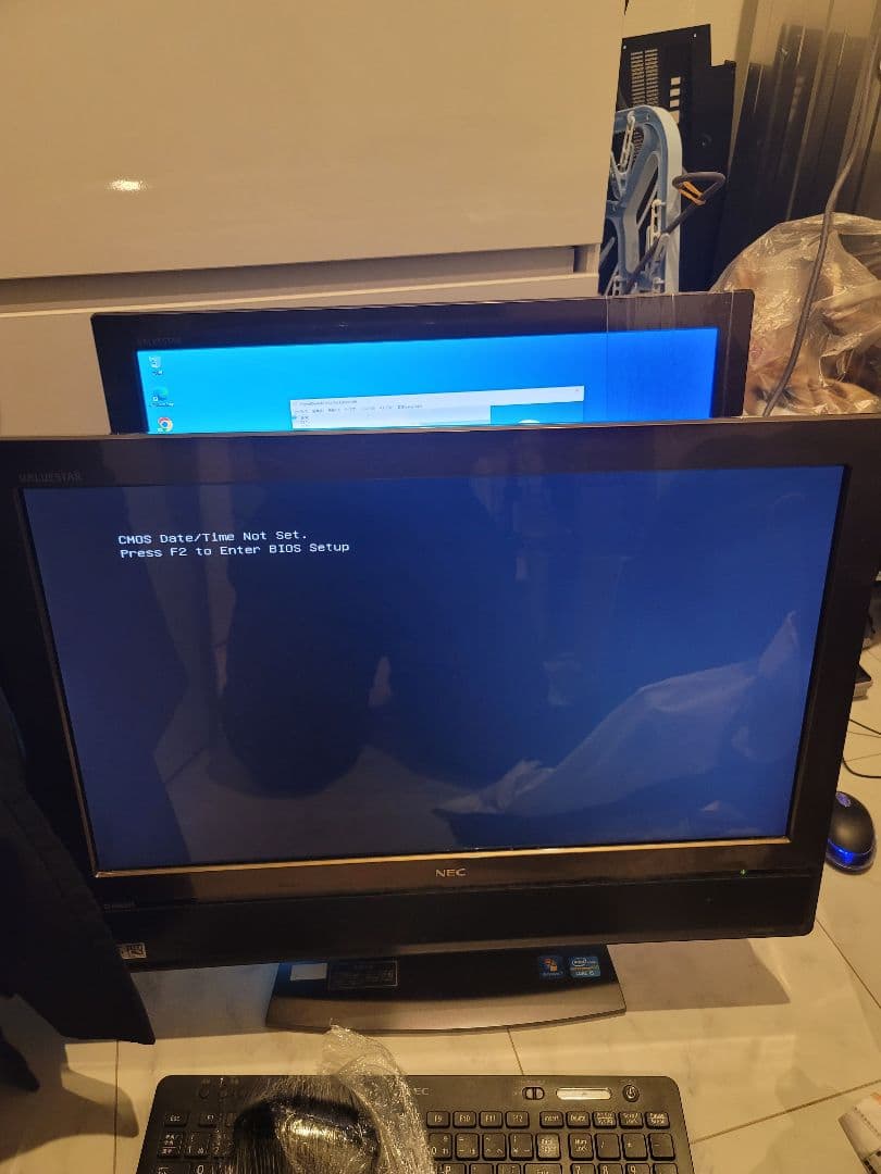 NEC VALUESTAR PC-VW770GS6Wほば新品ストレージ無OS無し