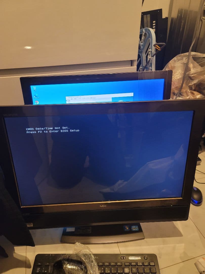 NEC VALUESTAR PC-VW770GS6Wほば新品ストレージ無OS無し