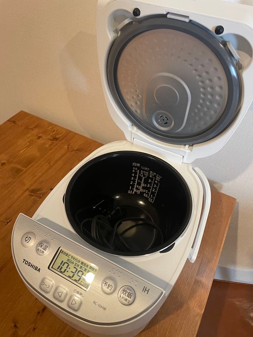 TOSHIBA RC-10NW 炊飯器