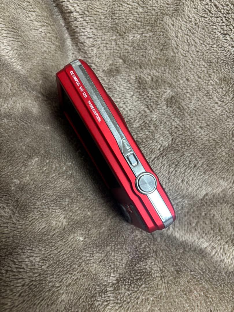 【週末価格】オリンパスデジタルカメラVG-120 レッド1400万画素