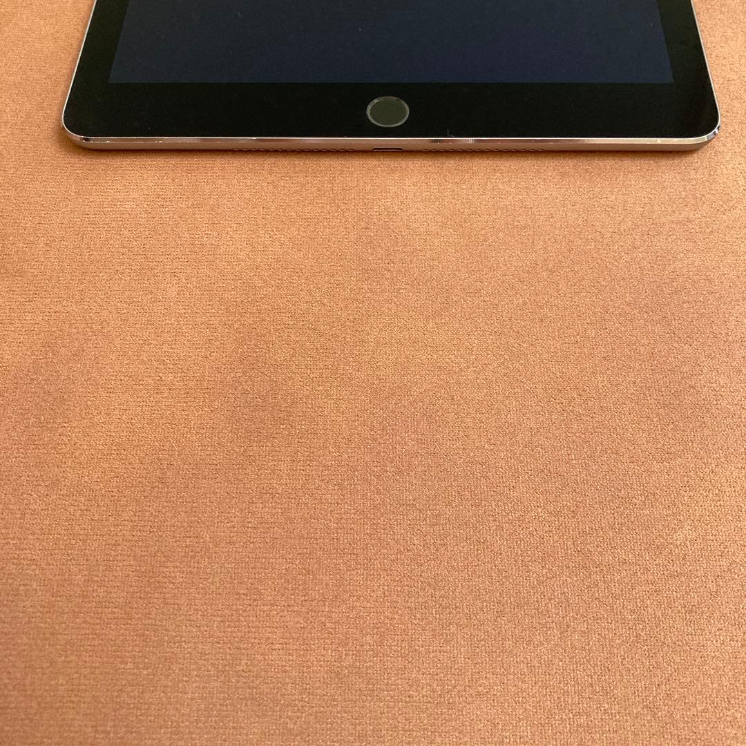 135【早い者勝ち】電池最良好☆iPad Air2 128GB WIFIモデル☆