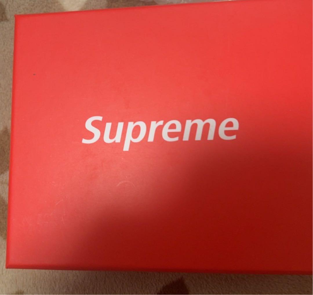 々*々様 supreme財布