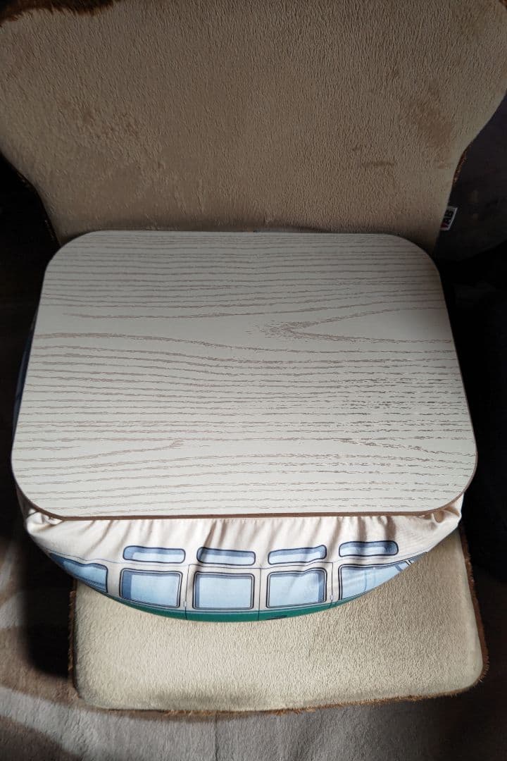 フォルクスワーゲン　 どこでもクッション　ノベルティ　非売品  ２点