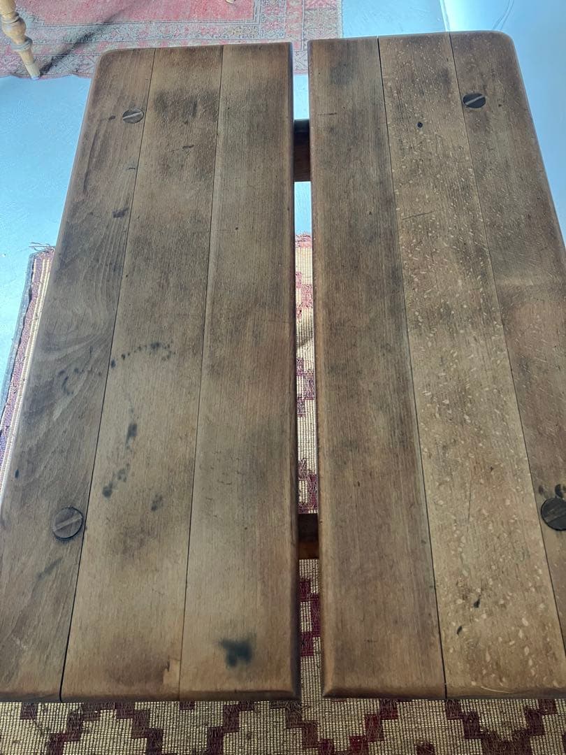 ピエール・ゴーティエ・ディレイ テーブル