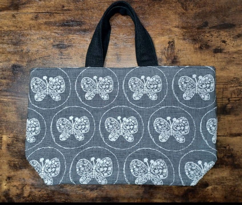 ミナペルホネン　ハンドメイド　　トートバック　たっぷり大きめ♡