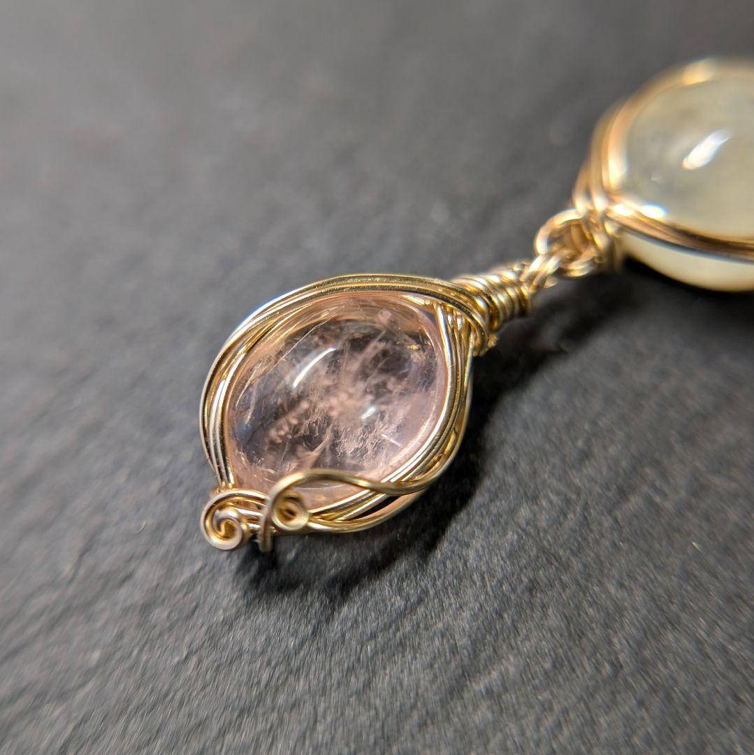 グリーンベリル×モルガナイトのペントップ　14kgfワイヤーラップ