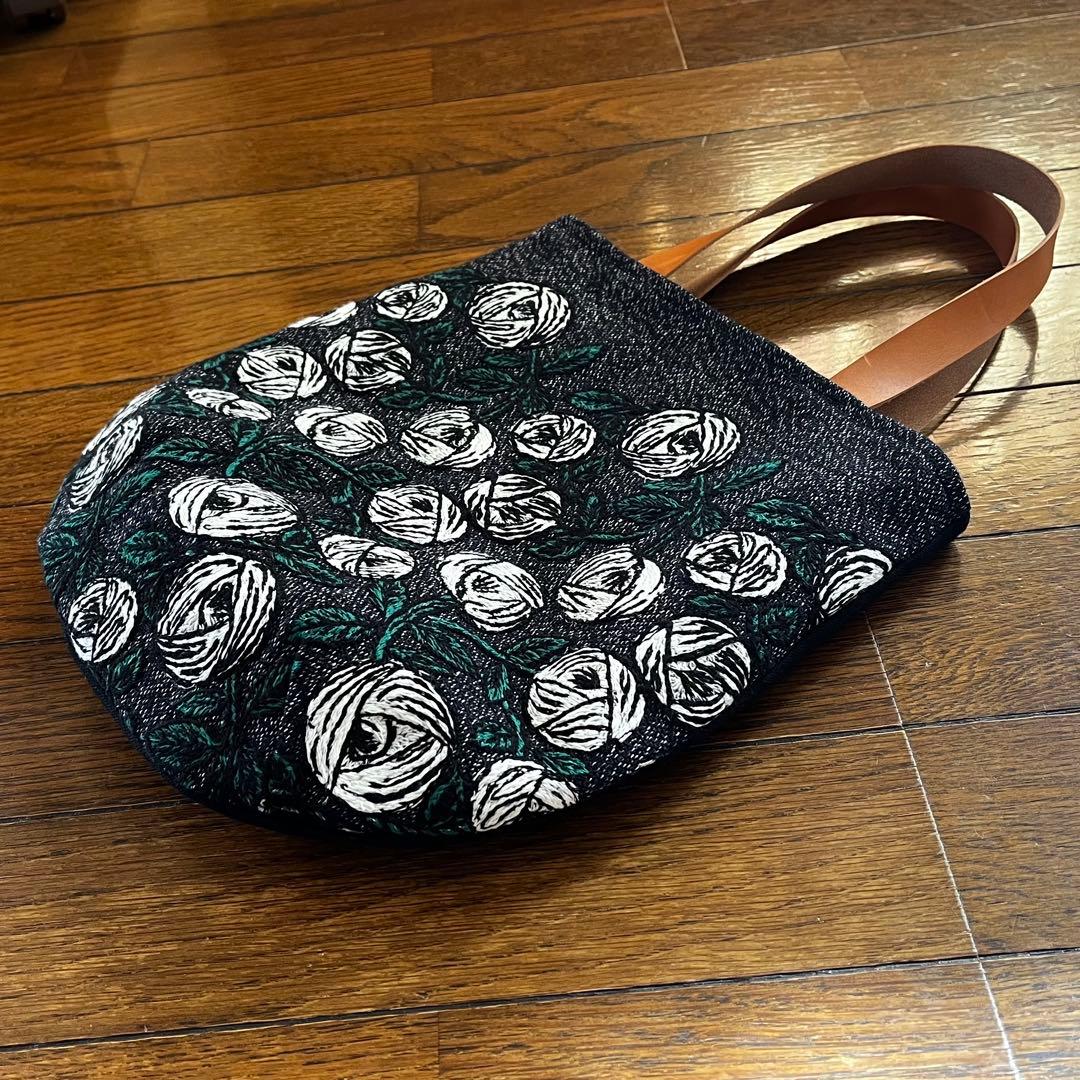 ハンドメイド ミナペルホネンrosyしずくバック