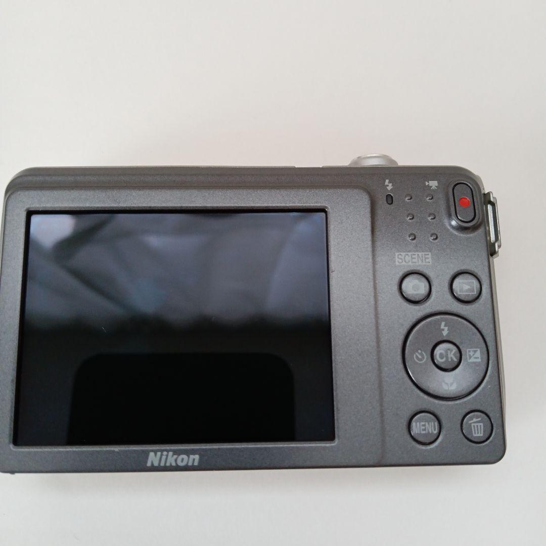 【美品】Nikon coolpix A300 ニコン　デジカメ