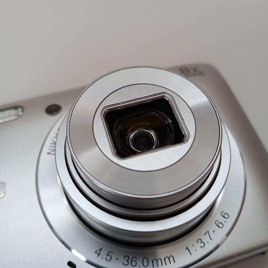 【美品】Nikon coolpix A300 ニコン　デジカメ