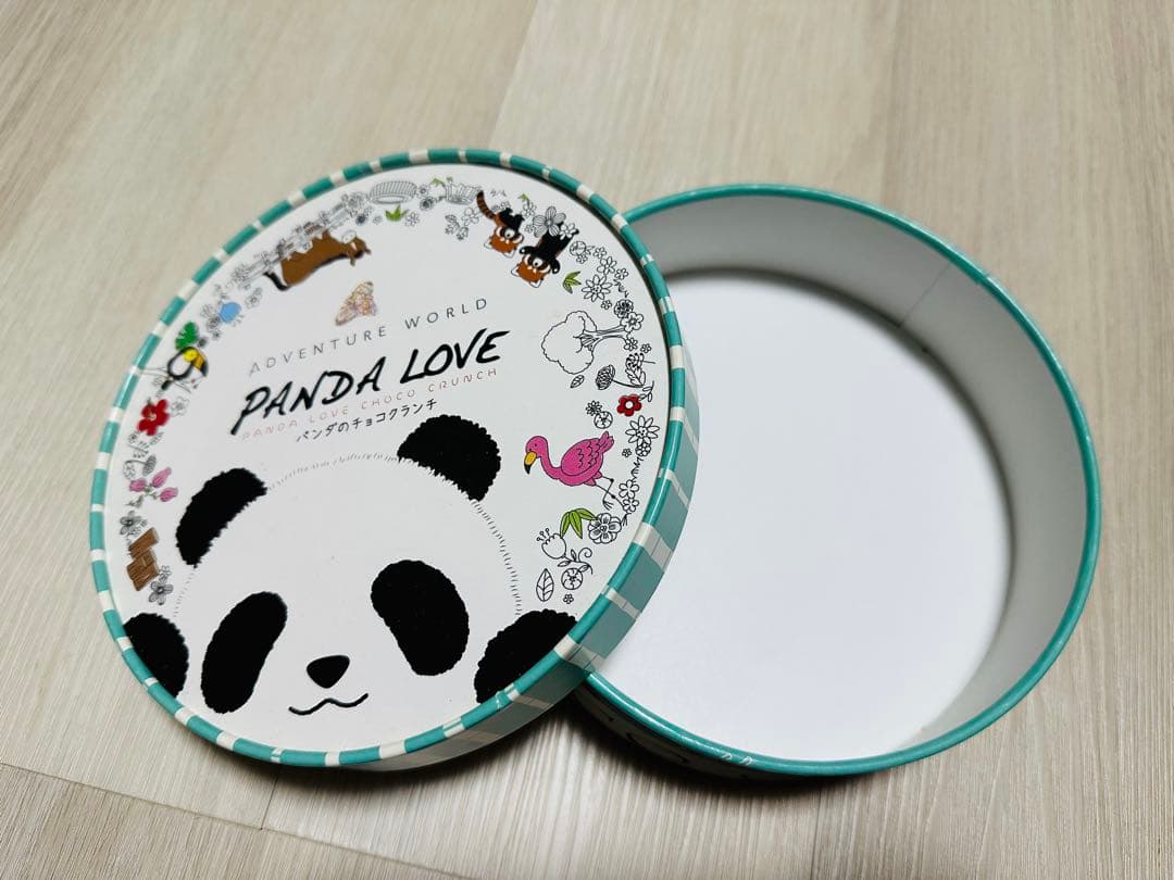 パンダ　お土産　クランチ　空箱　ケース　小物